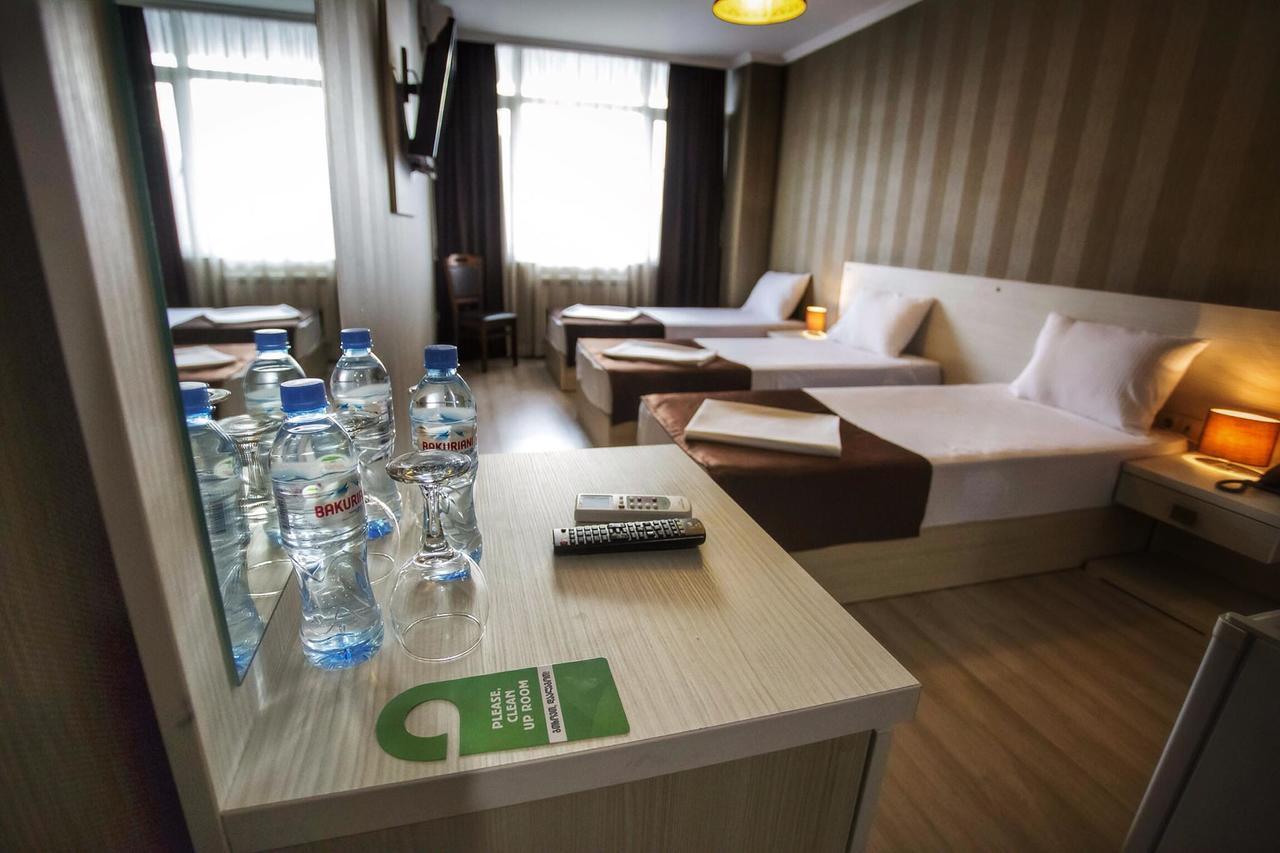 Batus Hotell Batumi Eksteriør bilde