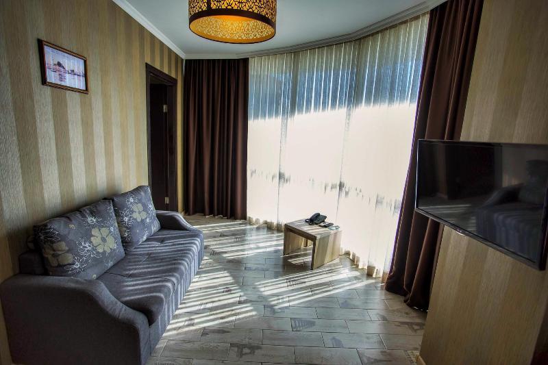 Batus Hotell Batumi Eksteriør bilde