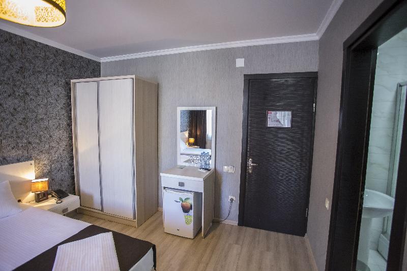 Batus Hotell Batumi Eksteriør bilde